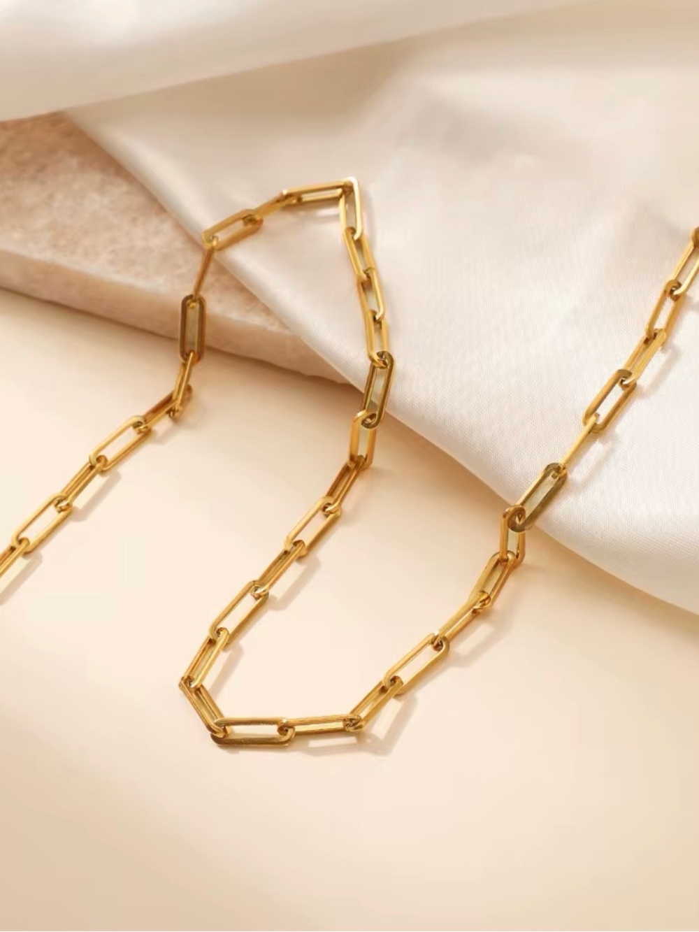 18K Gold Plated Paperclip Chain Necklace - Waterproof - Picture 3 of 7